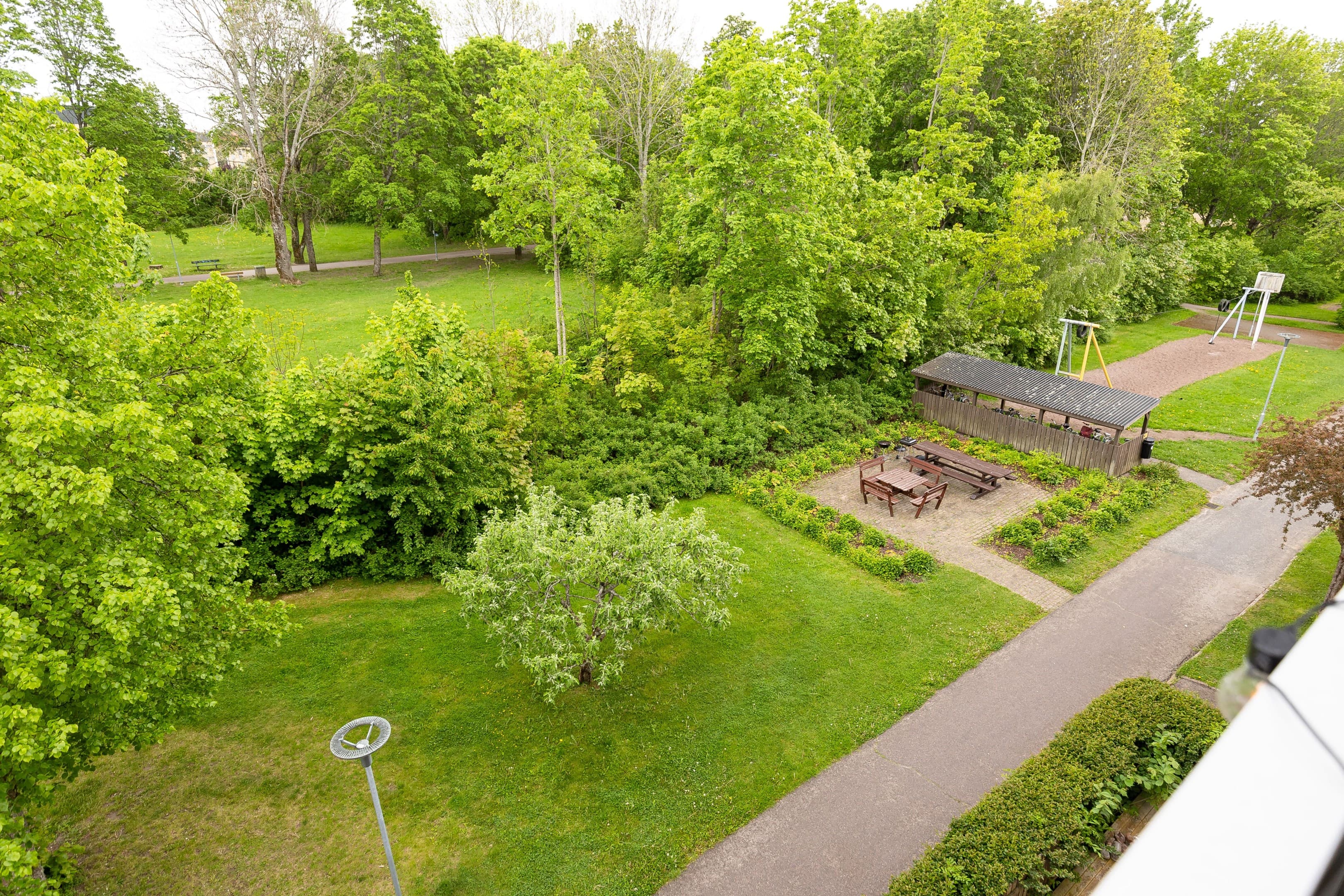 Fjärdhundragatan 24