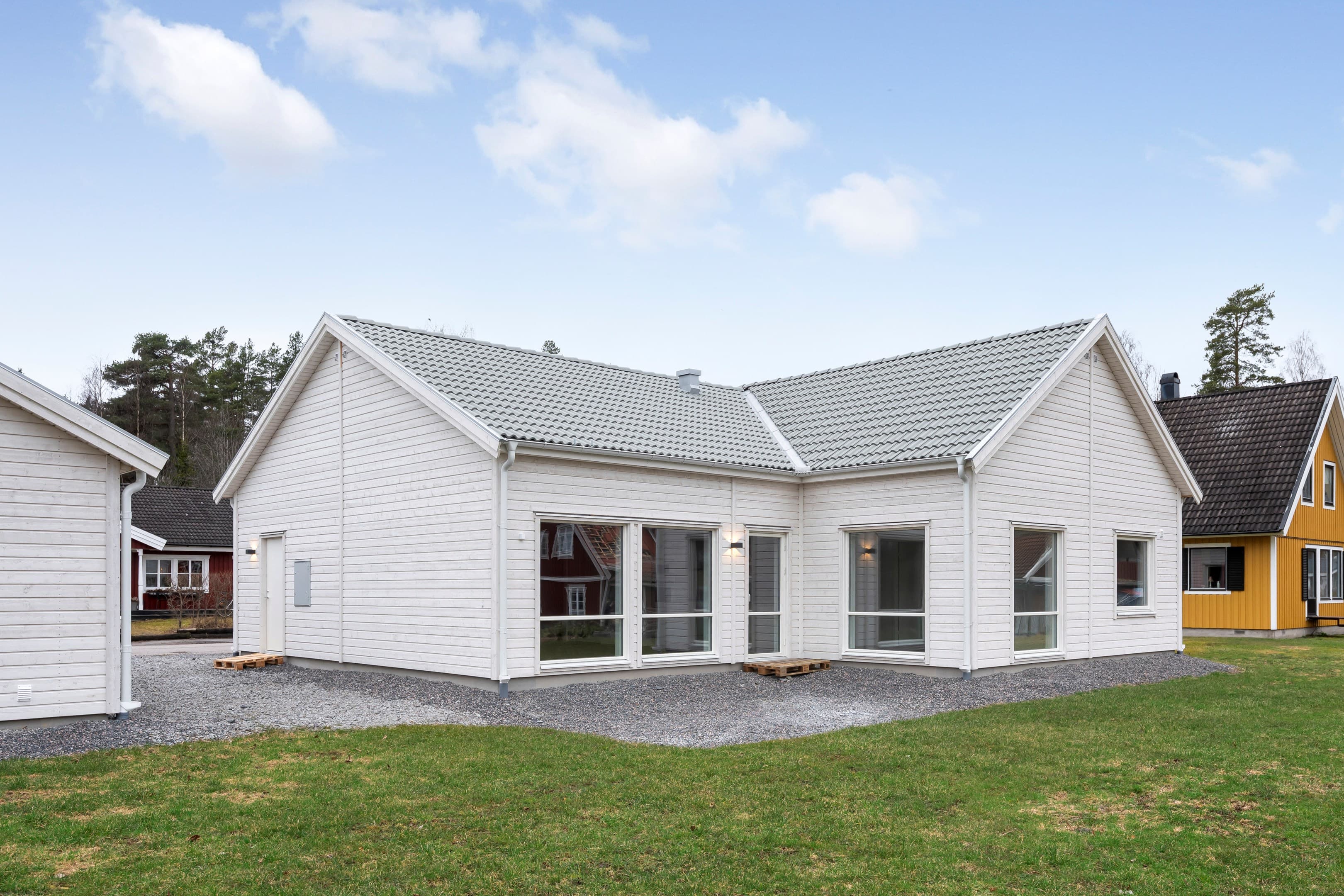 Skovelvägen 8