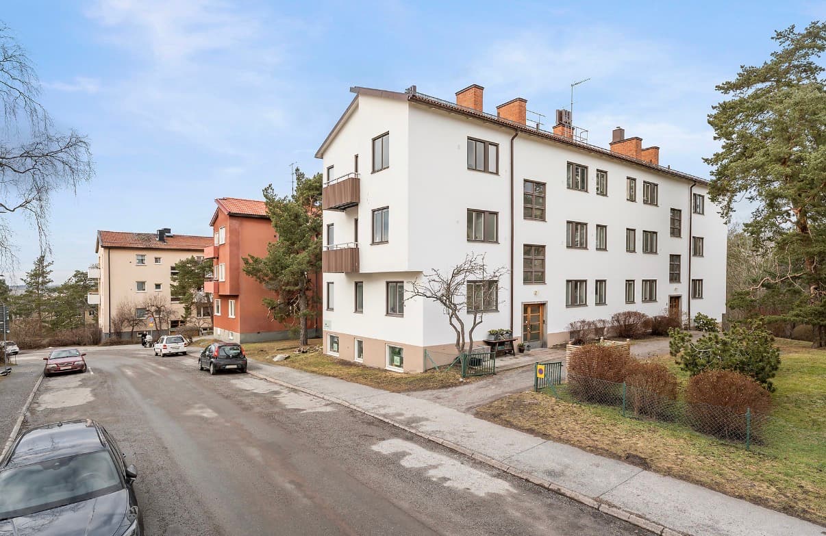 Hallebergsvägen 11
