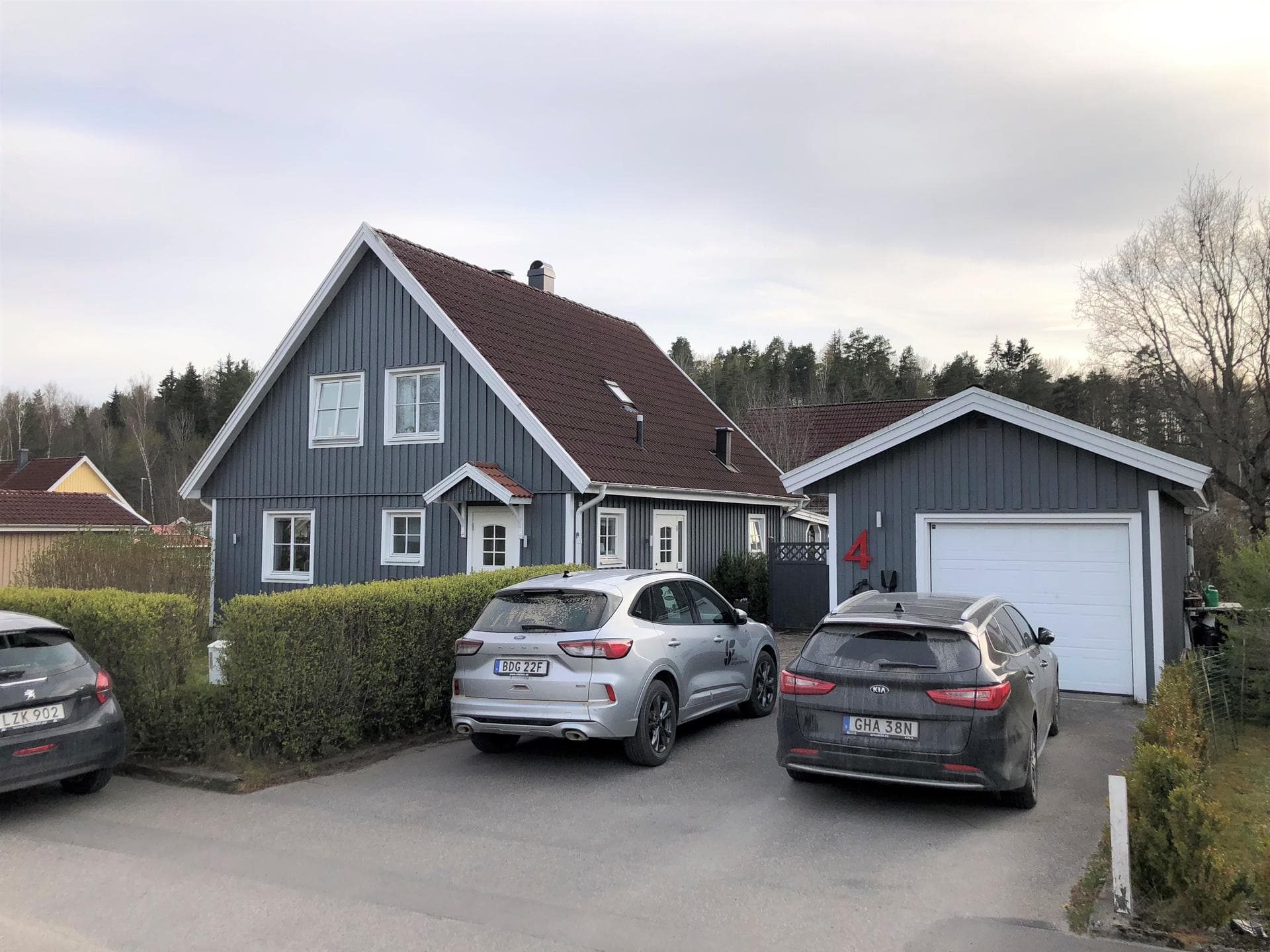 Reveljvägen 4