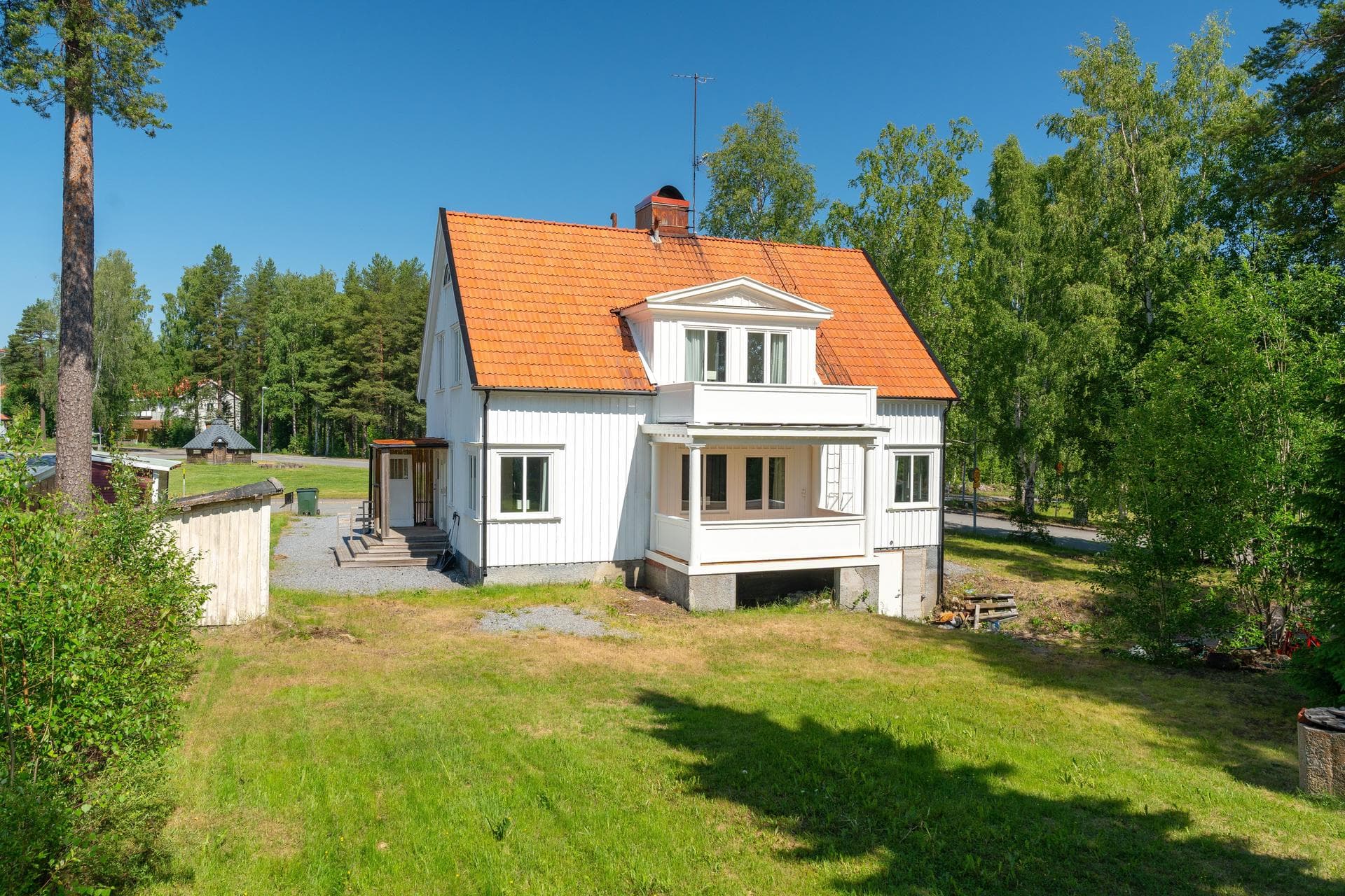 Auravägen 14