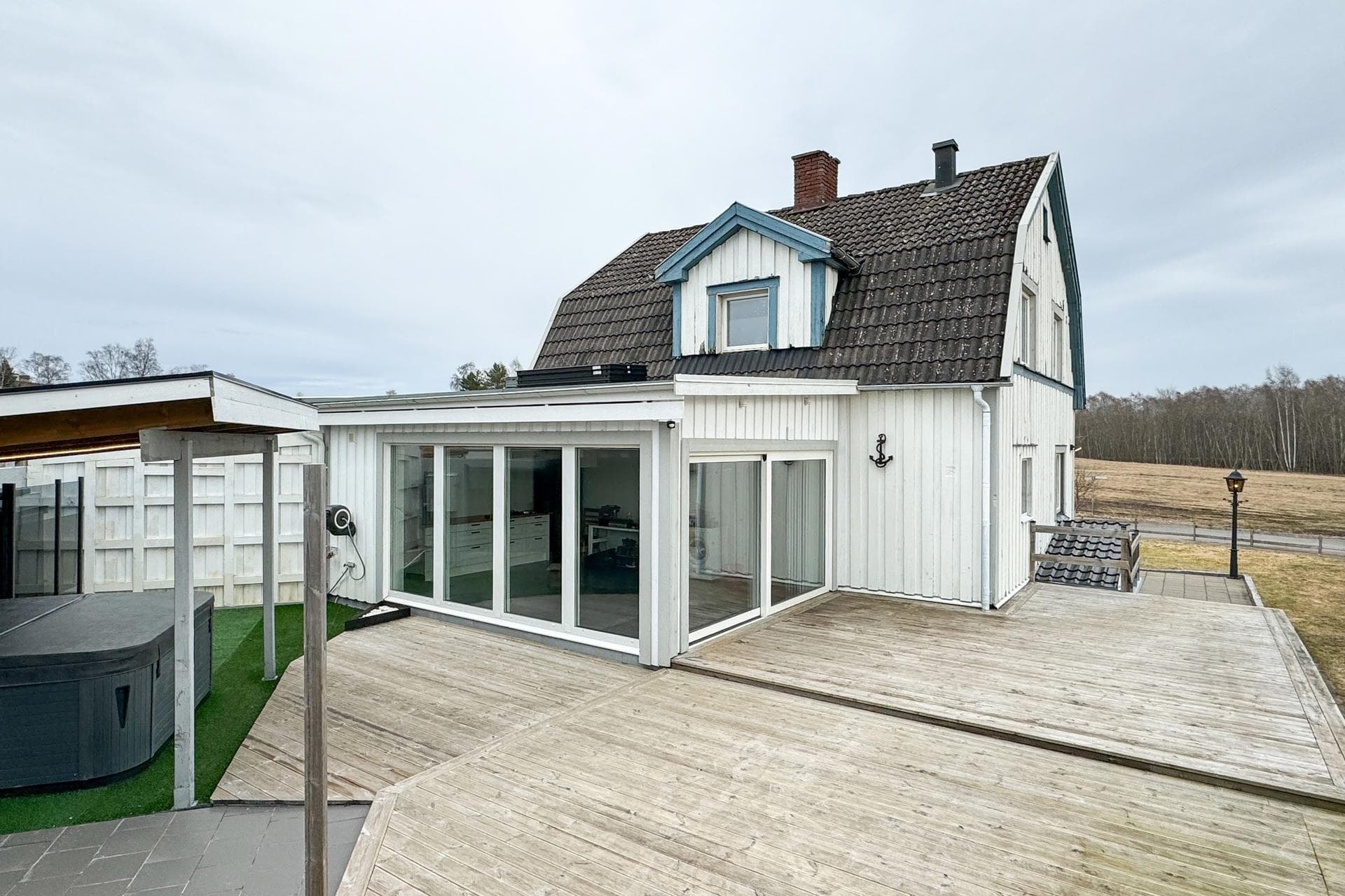 Sveavägen 8
