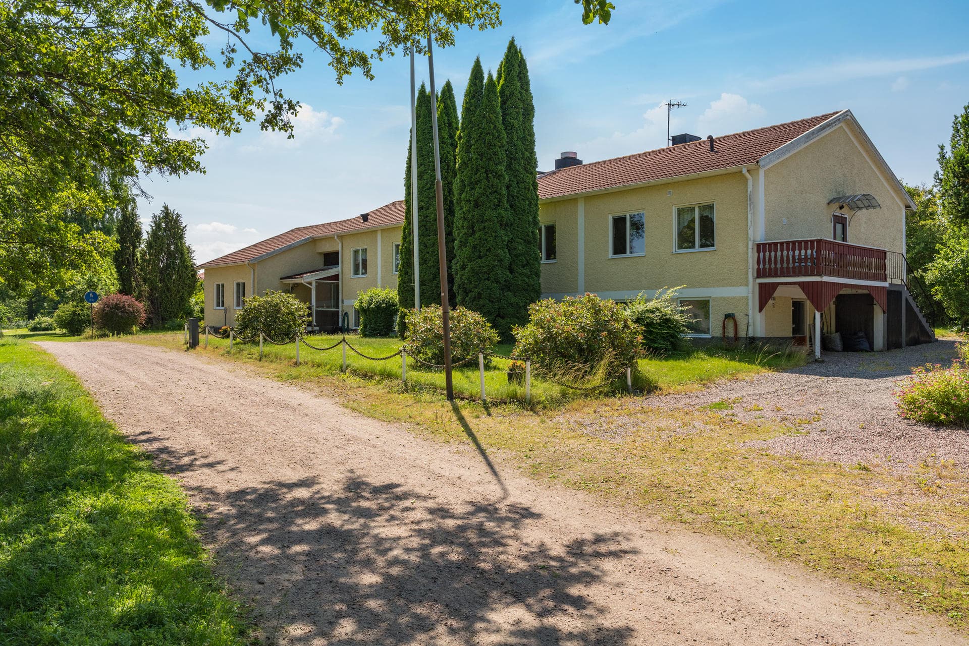 Skolvägen 1