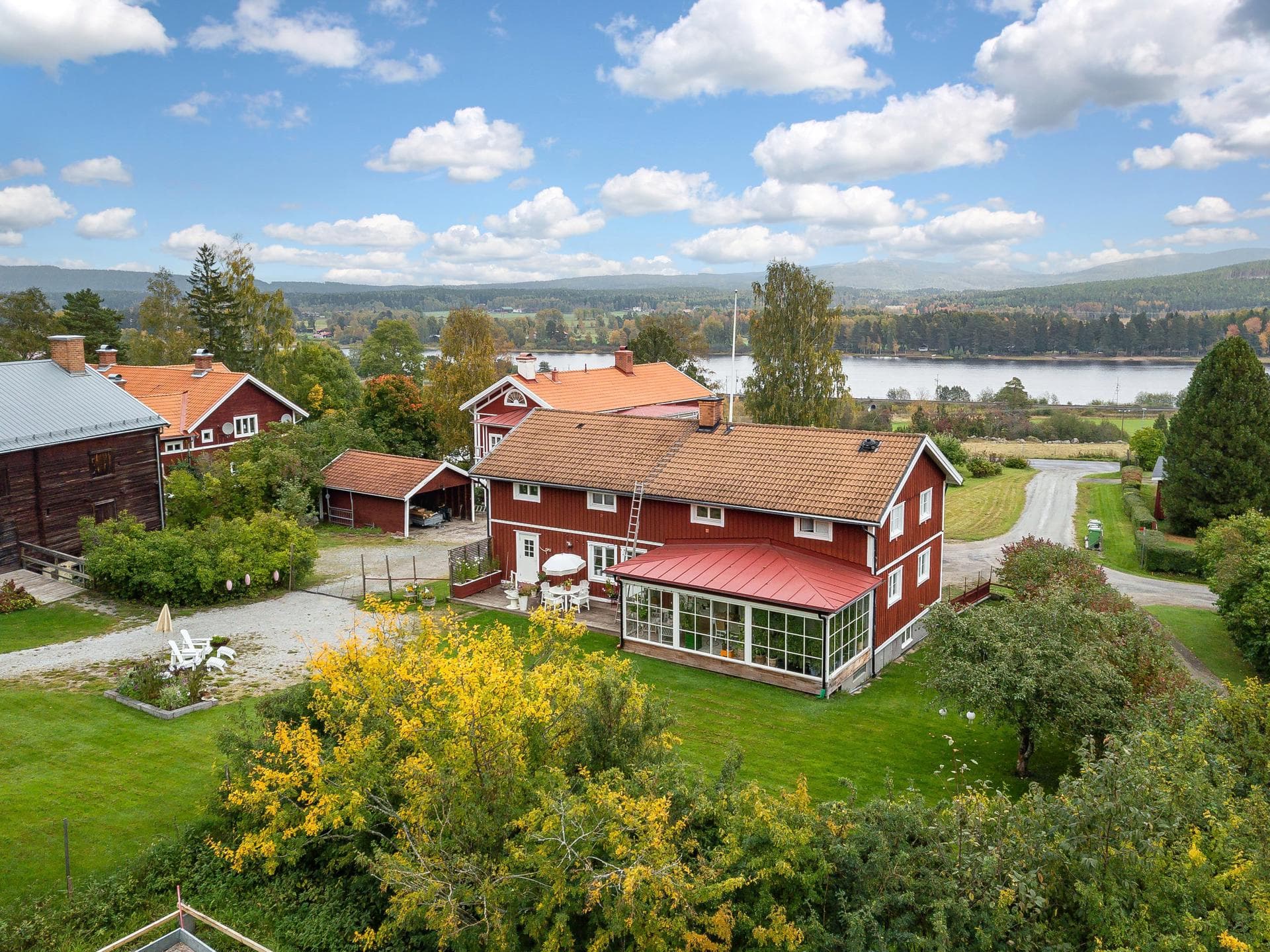 Skästra Bolagsvägen 4