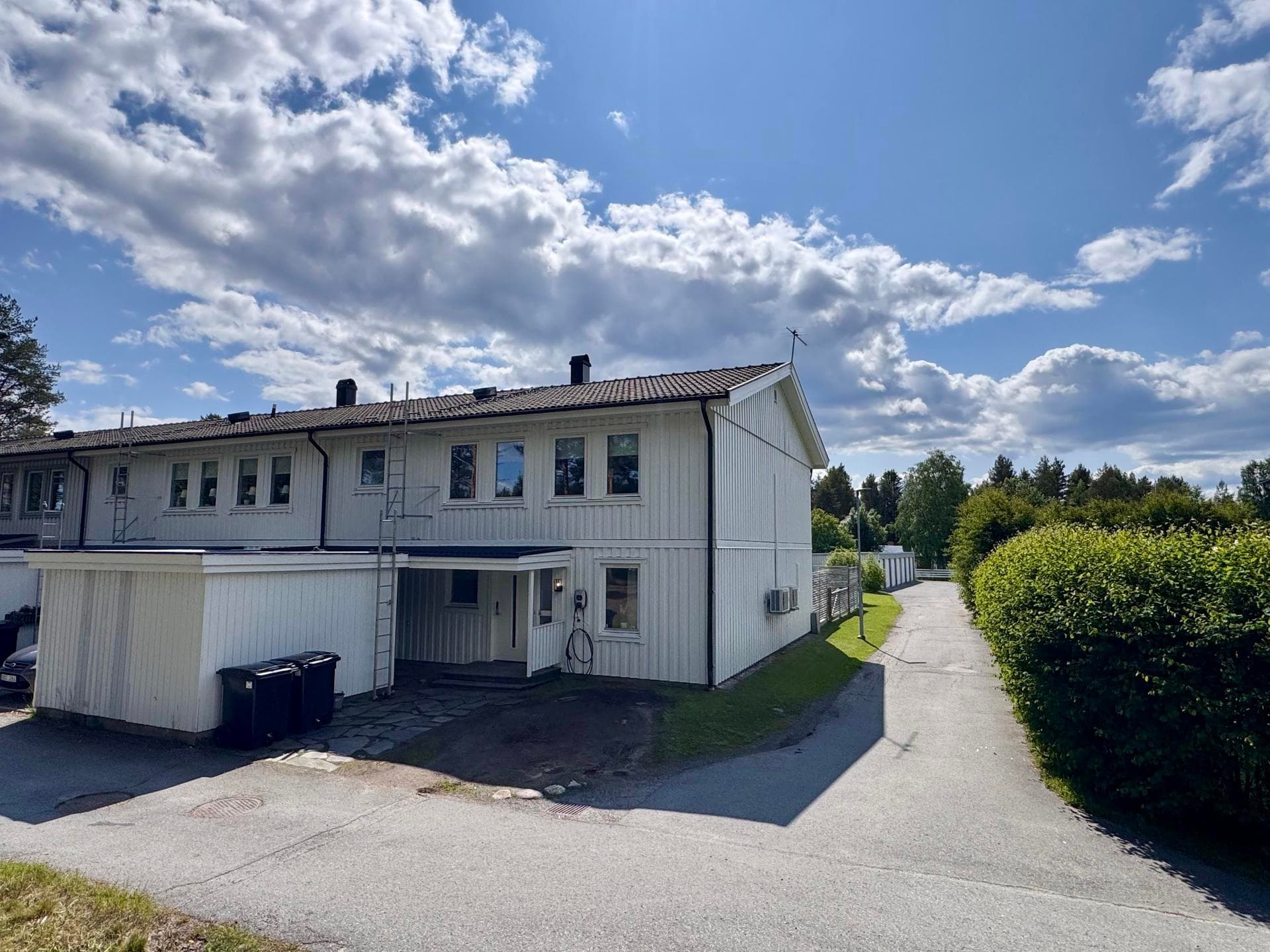 Hyvelgränd 17