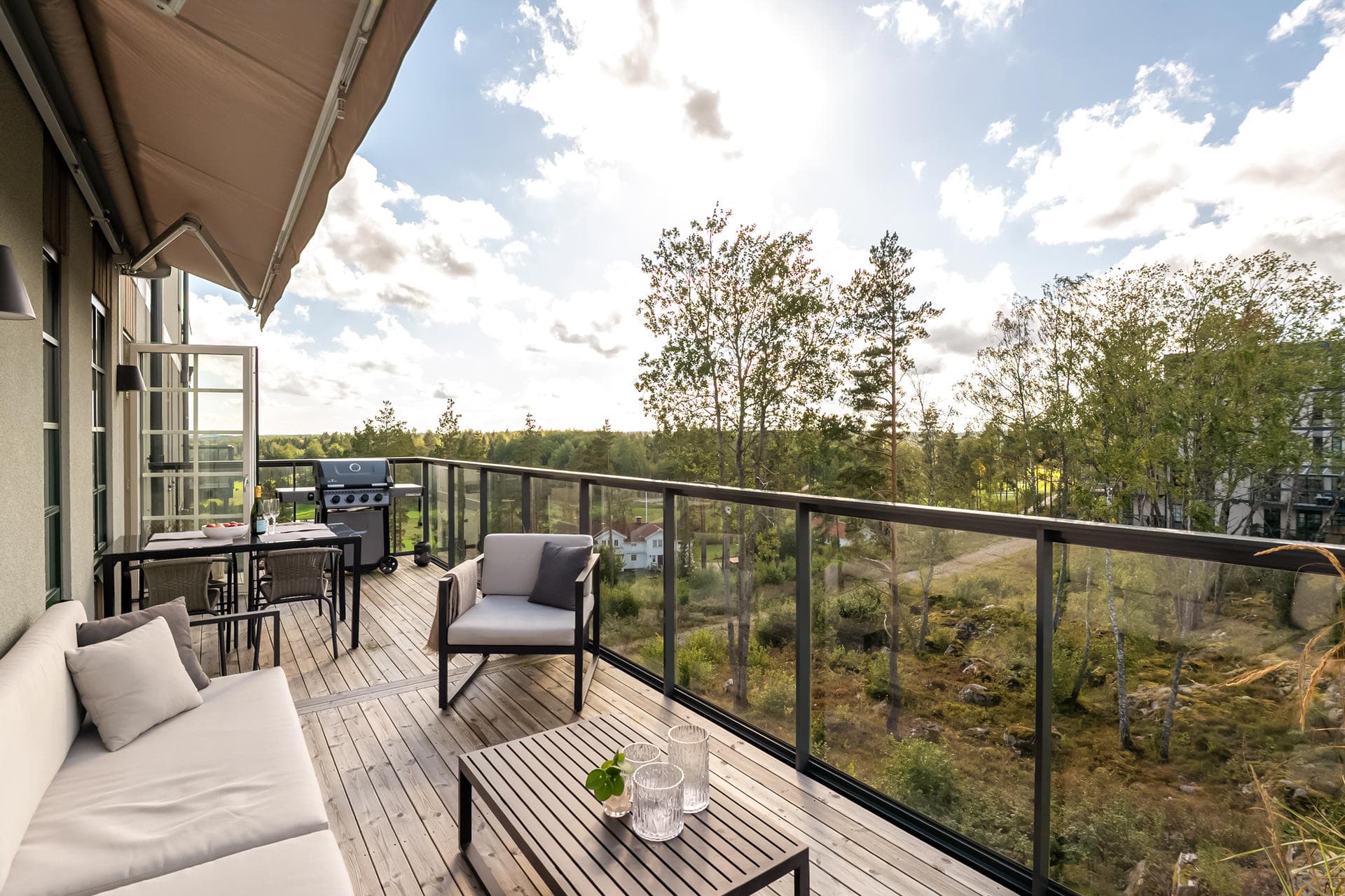 Vallhöjdsvägen 15