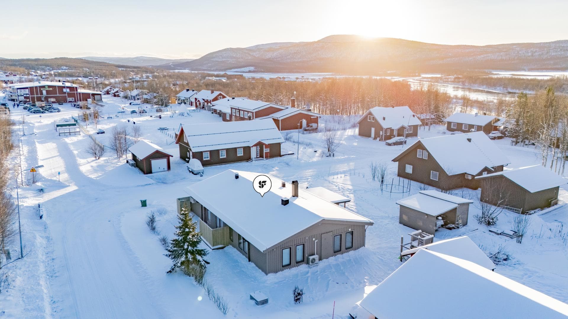 Avavägen 2
