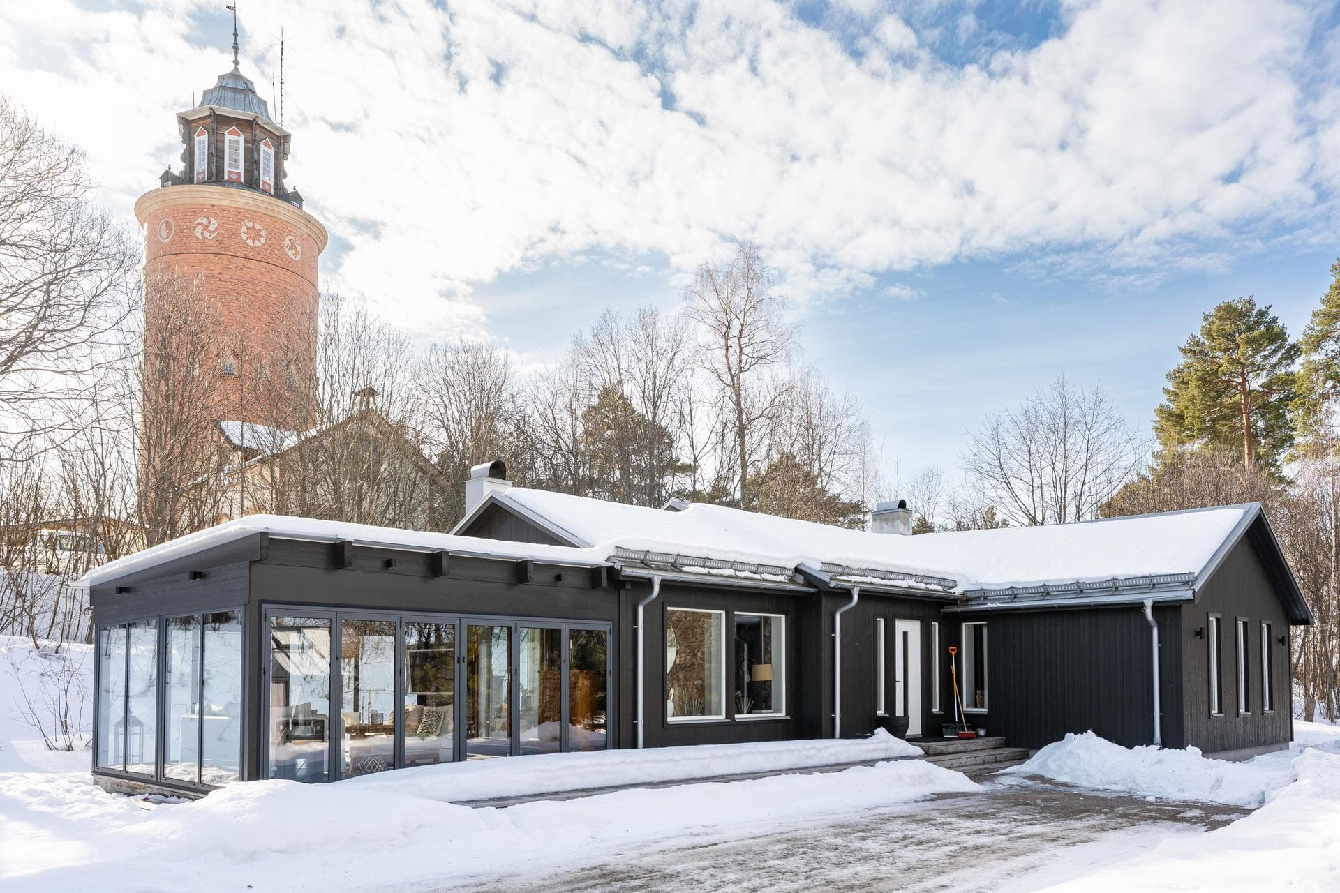 Norra Gränsgatan 12