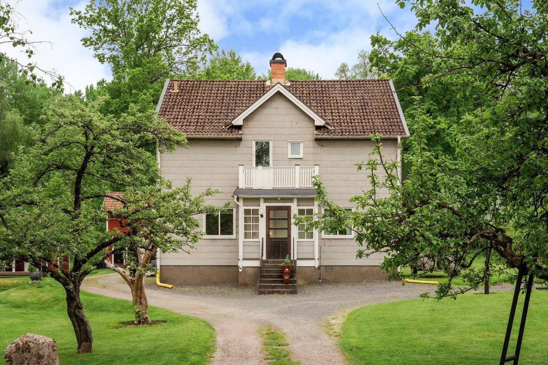 Sjöstedtallén 9