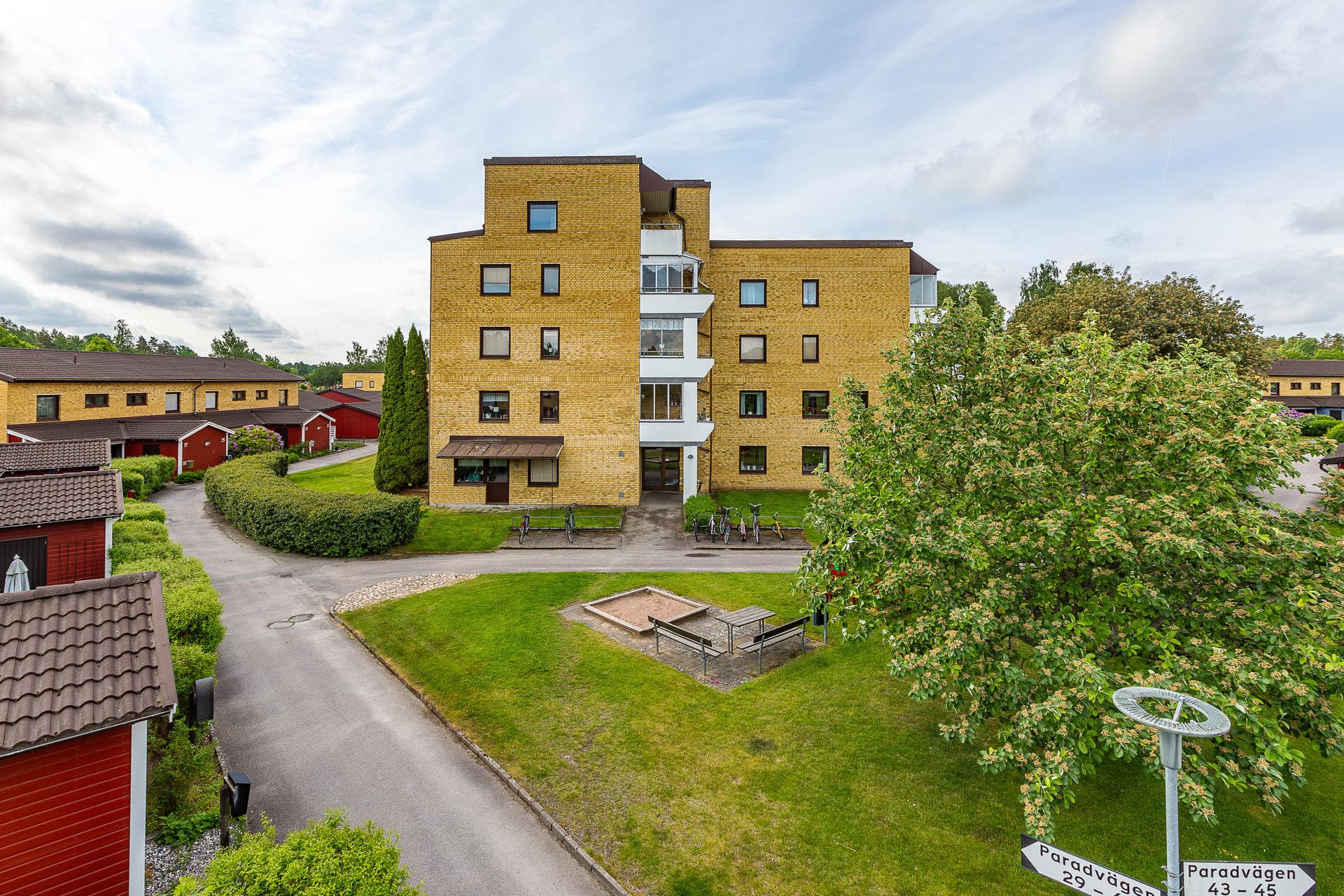 Paradvägen 41
