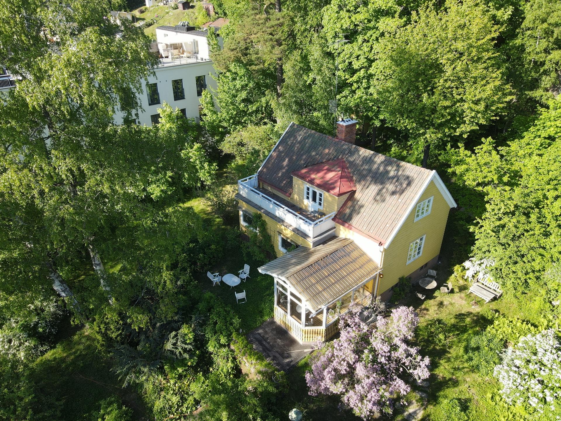 Vårby Allé