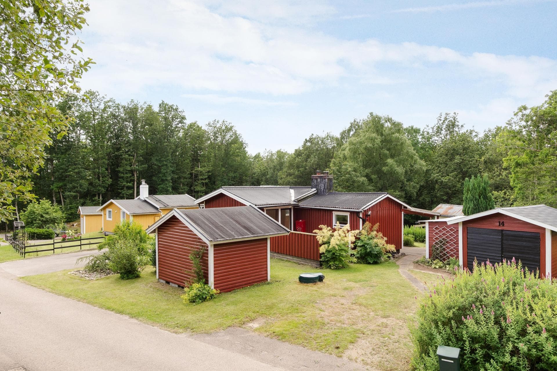 Nötstigen 14