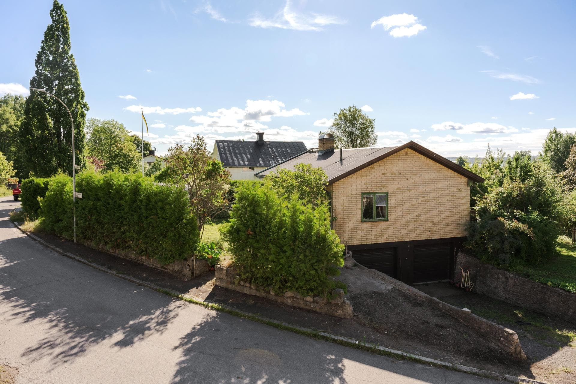 Övre Trädgårdsgatan 9