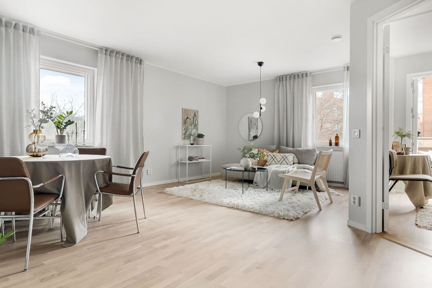 Uppvindsgatan 8