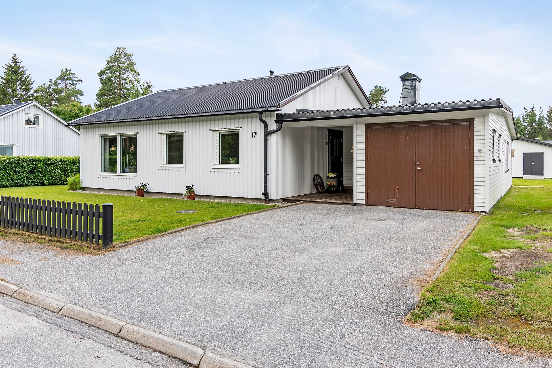 Bäckmyrvägen 17