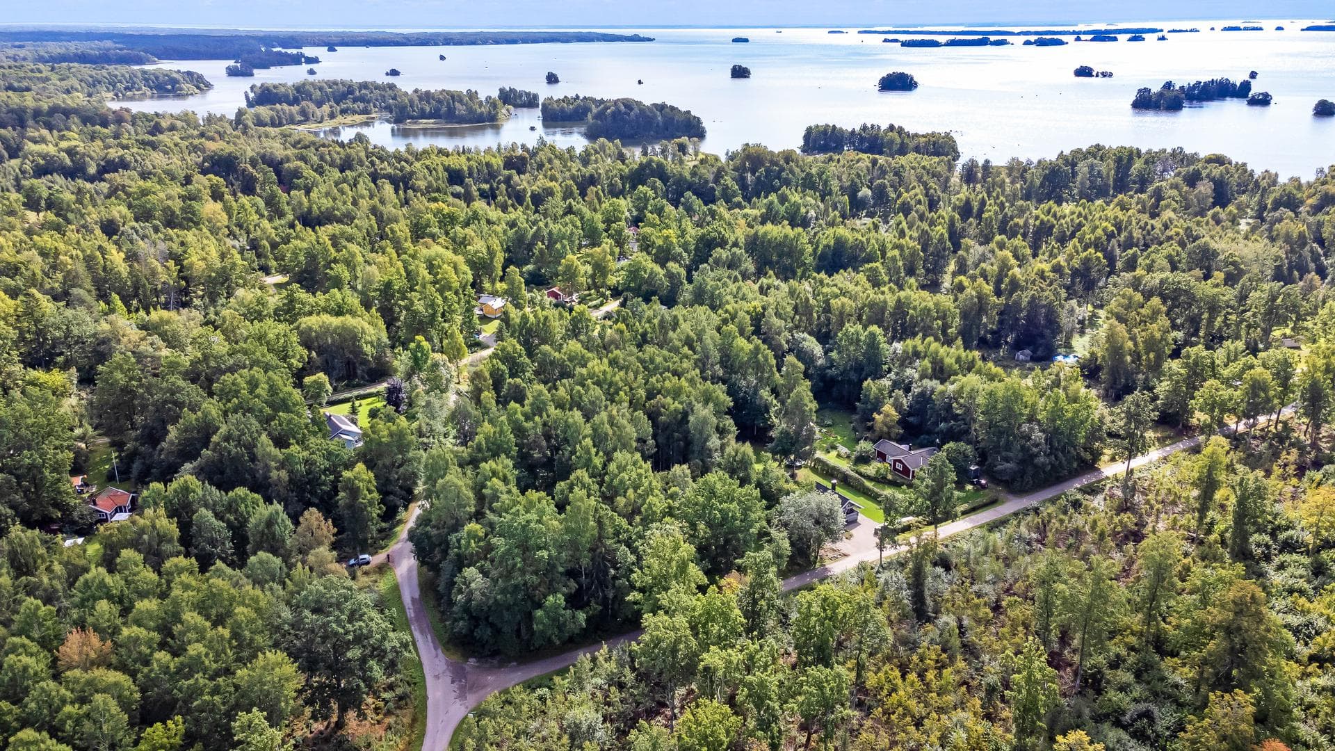 Björkmansvägen 1