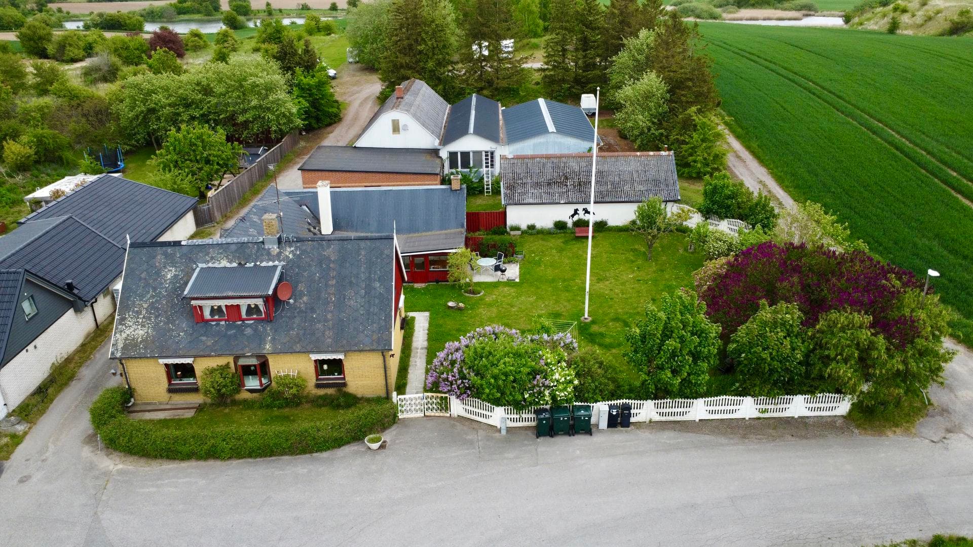 Månstorpsvägen 34 & 36
